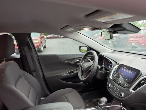 Used 2023 Chevrolet Malibu LT FWD image 15