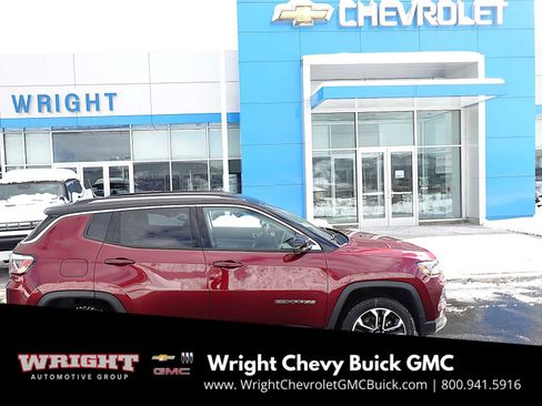 Used 2022 Jeep Compass Limited image 2