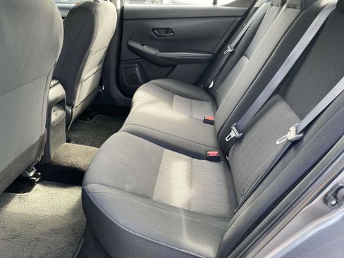 Used 2024 Nissan Sentra SV image 10
