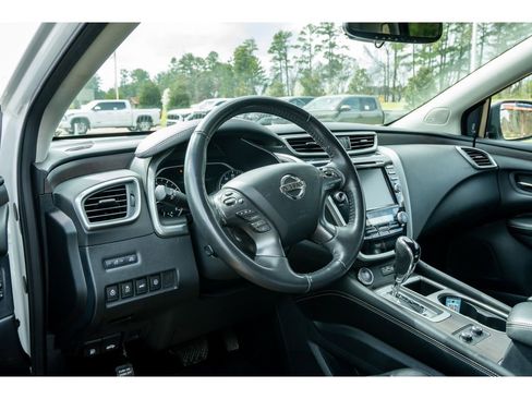 Used 2022 Nissan Murano Platinum w/ Cargo Package image 10