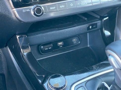 Used 2024 Kia Seltos SX AWD/4WD image 22