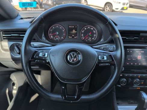 Used 2021 Volkswagen Passat 2.0T R-Line FWD image 16