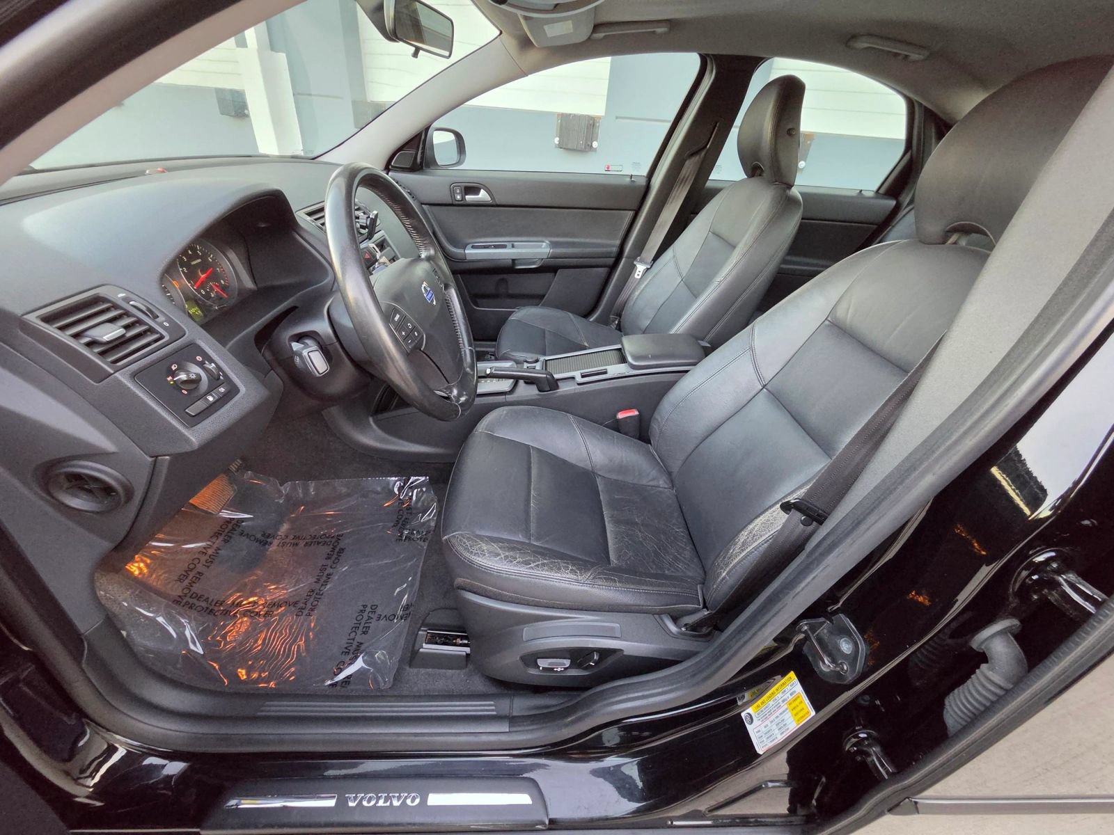 Used 2008 Volvo S40 2.4i FWD image 12