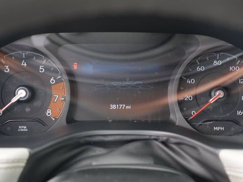 Used 2025 Jeep Compass Limited AWD/4WD image 34