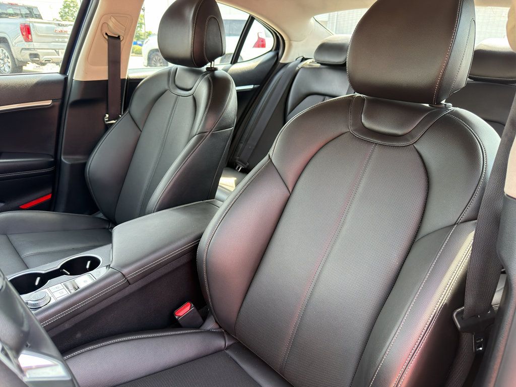 Used 2026 Genesis G70 2.5T RWD image 21