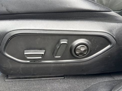 Used 2022 Jeep Grand Cherokee Altitude image 18