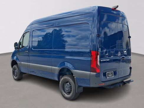 Used 2026 Mercedes-Benz Sprinter 2500 image 6