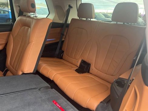 Used 2019 BMW X7 xDrive40i w/ Premium Package image 21