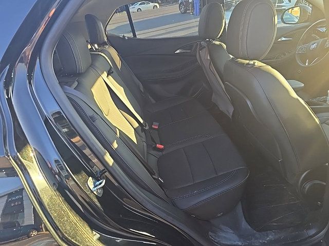 Used 2023 Buick Encore GX Essence w/ Experience Buick Package FWD image 16