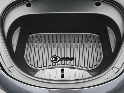 Used 2022 Tesla Model 3 Performance image 24