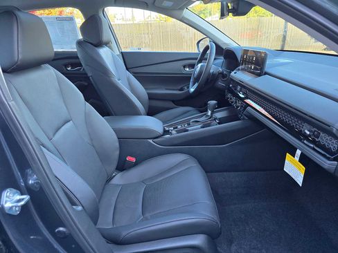 New 2025 Honda Accord Touring image 11