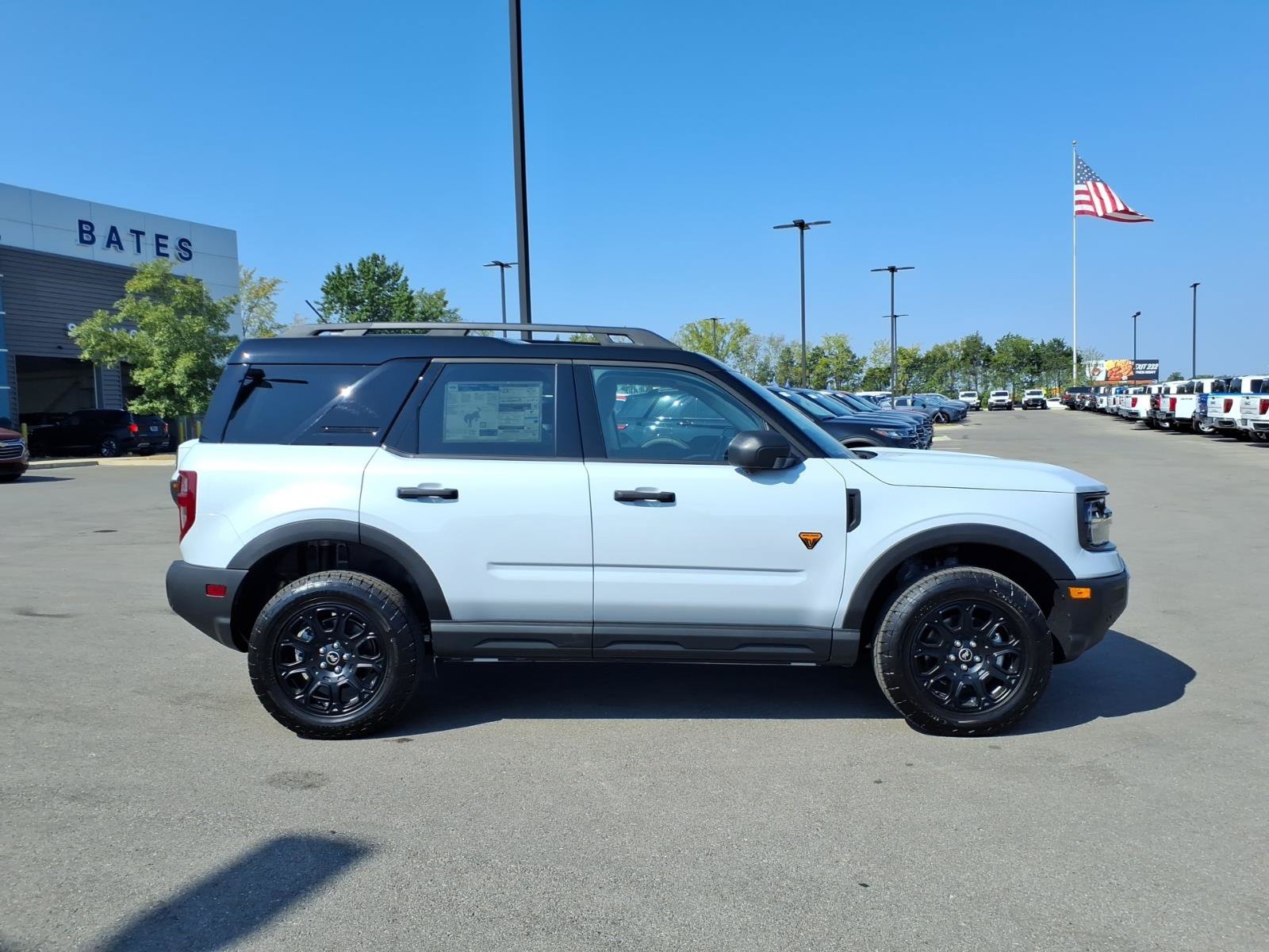 New 2026 Ford Bronco Sport Badlands w/ Badlands Tech Package AWD/4WD image 2
