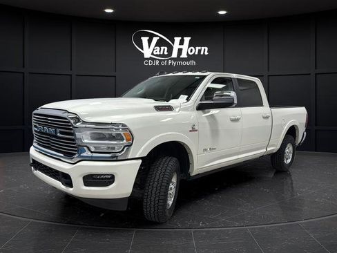 Used 2022 RAM 3500 Laramie AWD/4WD image 3
