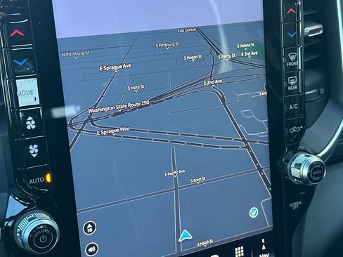 Used 2025 RAM 2500 Laramie image 43