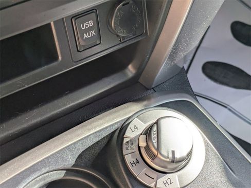 Used 2018 Toyota 4Runner SR5 image 24