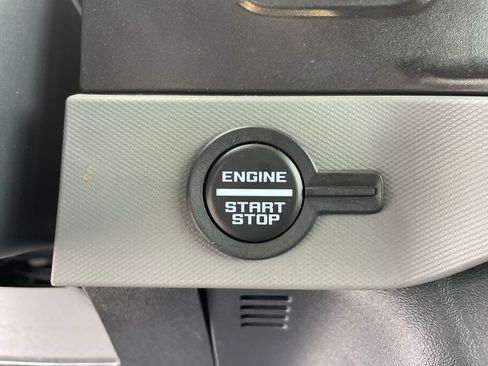 Used 2022 Ford Bronco 4-Door AWD/4WD image 28