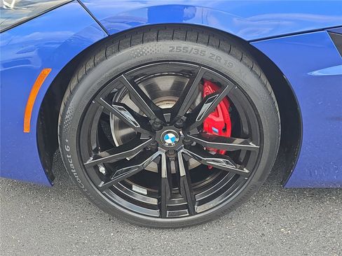 Certified 2024 BMW Z4 M40i w/ Premium Package RWD image 20