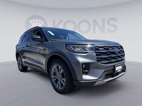 New 2026 Ford Explorer Active w/ Active Comfort Package AWD/4WD image 10