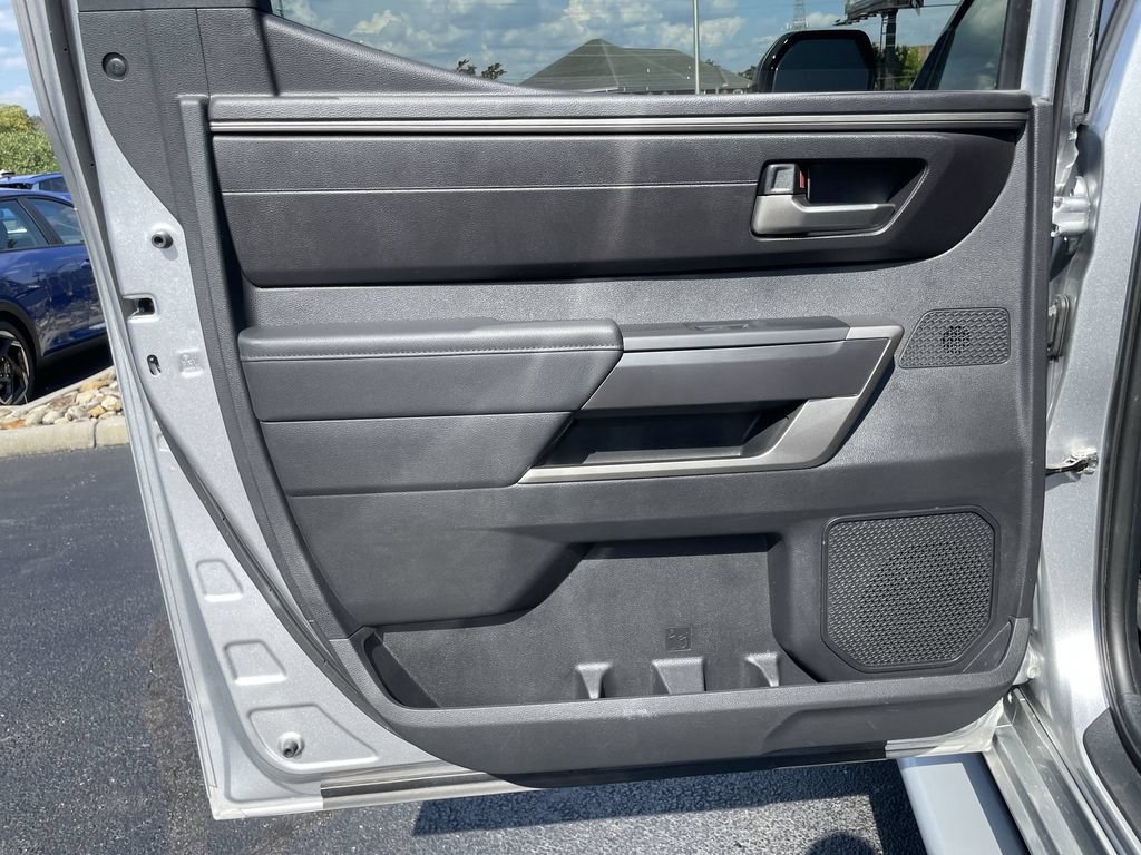Used 2025 Toyota Tundra SR5 w/ SR5 Premium Package AWD/4WD image 21