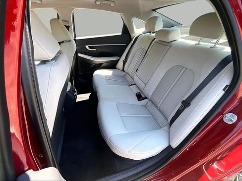 Used 2025 Hyundai Sonata SEL FWD image 20