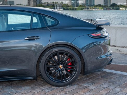 Used 2022 Porsche Panamera GTS image 63