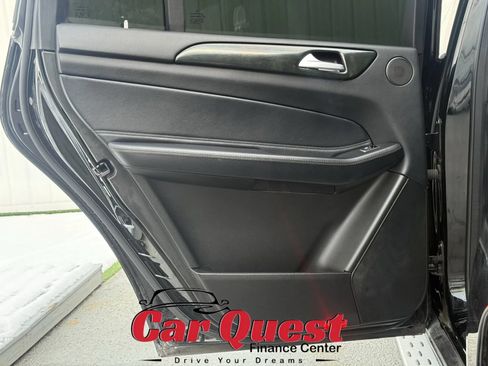 Used 2017 Mercedes-Benz GLS 450 4MATIC image 12
