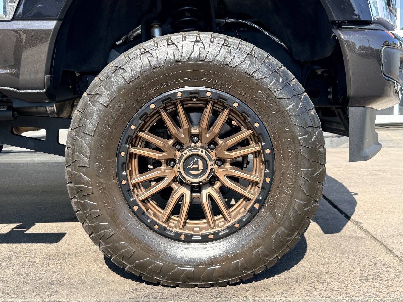 Used 2024 Ford F350 King Ranch w/ FX4 Off-Road Package AWD/4WD image 13