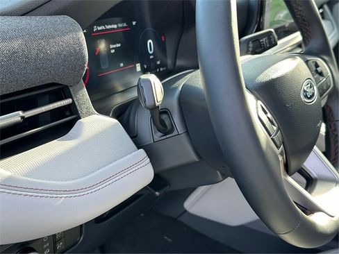 New 2026 Ford Explorer Active w/ Active Comfort Package image 29