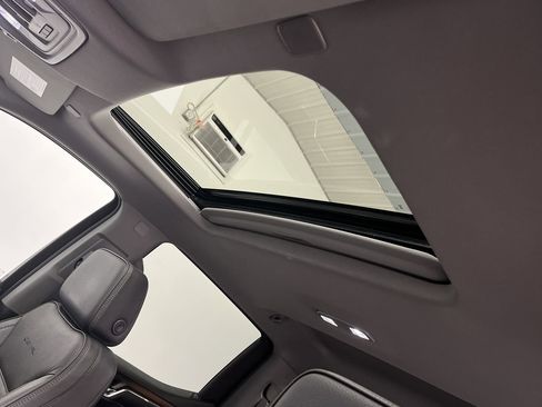 Certified 2024 GMC Sierra 1500 Denali w/ Denali Reserve Package image 7