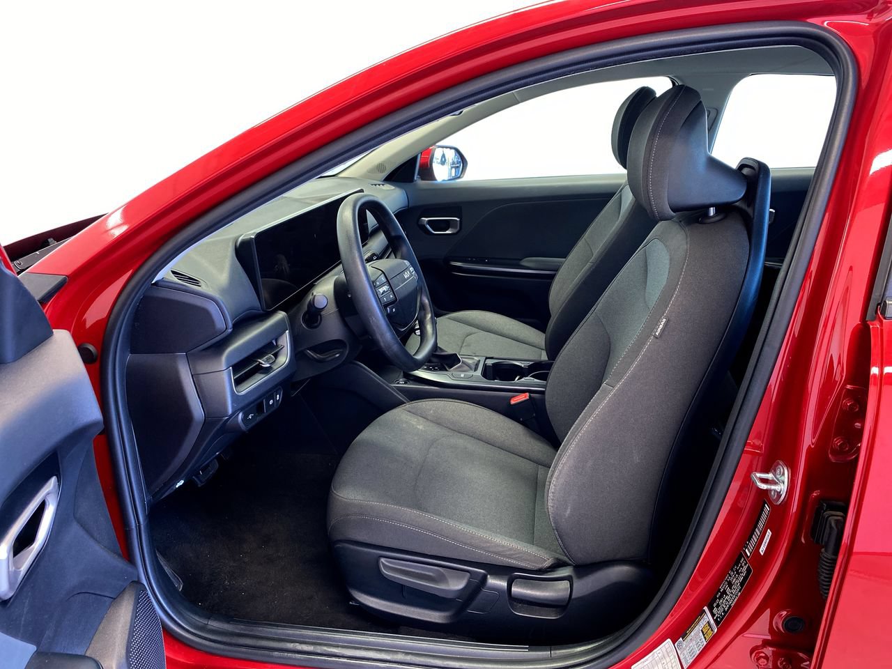 Certified 2025 Kia K4 FWD image 16