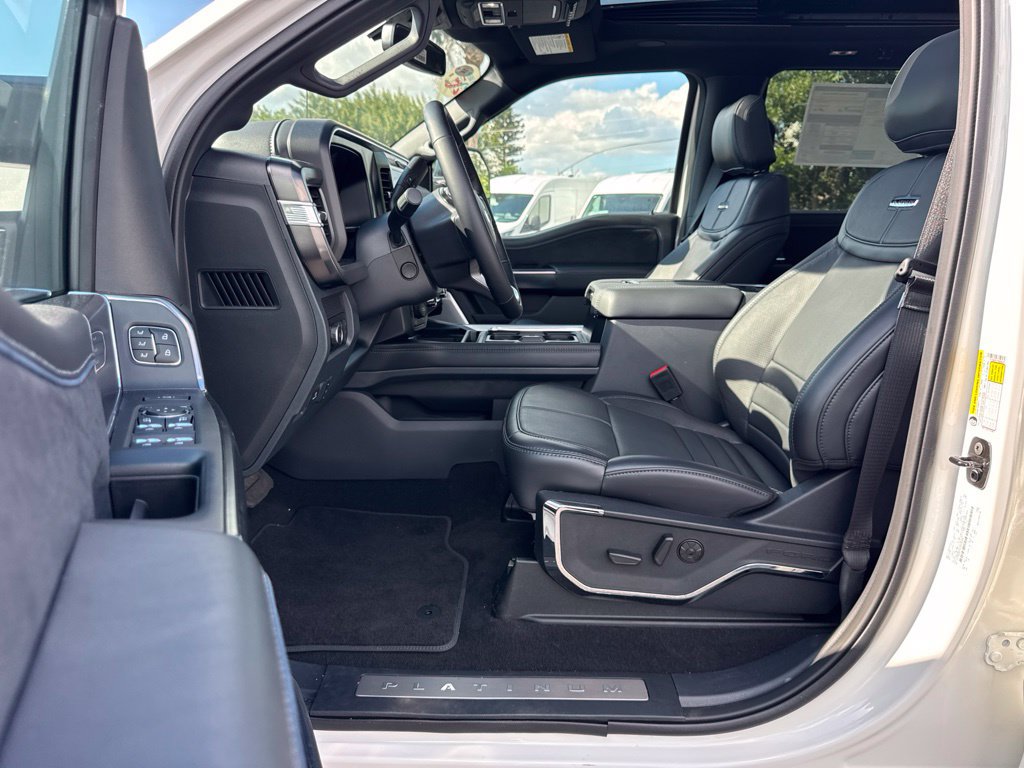 New 2026 Ford F250 Platinum w/ FX4 Off-Road Package AWD/4WD image 22