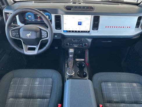 New 2026 Ford Bronco Heritage Edition image 12