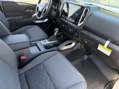 New 2026 Nissan Frontier SV w/ All-Weather Content Package image 12