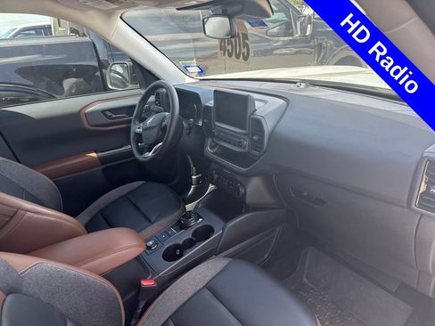 Used 2023 Ford Bronco Sport Outer Banks w/ Tech Package AWD/4WD image 12