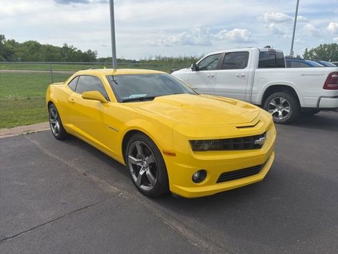 Used 2012 Chevrolet Camaro SS w/ RS Package RWD image 5
