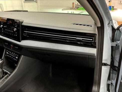 New 2026 Volkswagen Jetta SE image 26