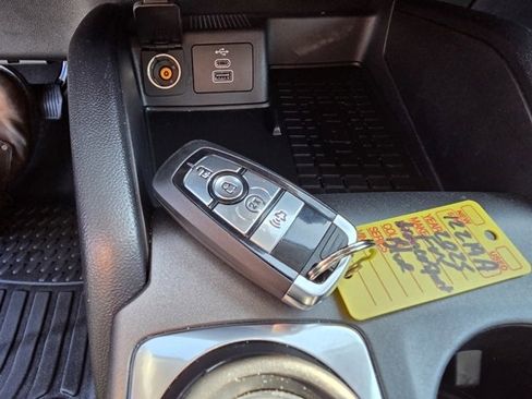 Used 2025 Ford Bronco Sport Outer Banks w/ Outer Banks Tech Package+ image 28