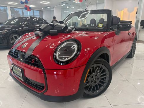 Used 2026 MINI Cooper S FWD image 1