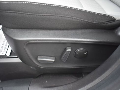 Used 2023 Ford Escape Active image 14