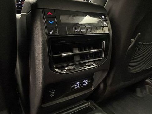 Used 2023 Jeep Grand Cherokee L Limited image 31