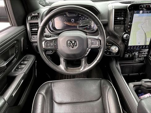 Used 2024 RAM 1500 Limited AWD/4WD image 16