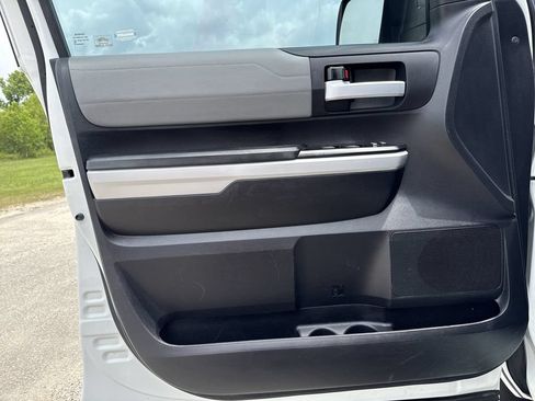 Used 2020 Toyota Tundra Limited RWD image 10