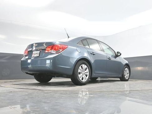 Used 2012 Chevrolet Cruze LS FWD image 37
