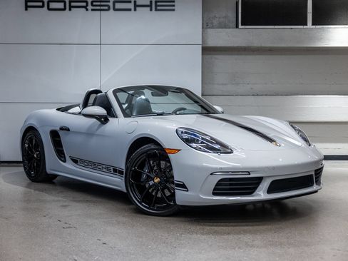 Certified 2024 Porsche 718 Boxster RWD image 10