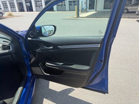 Used 2016 Honda Civic EX-T image 29