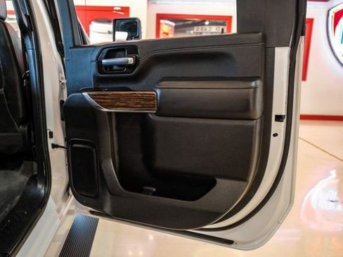 Used 2022 Chevrolet Silverado 3500 High Country w/ Technology Package image 42