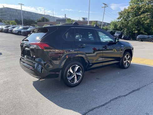 Used 2023 Toyota RAV4 SE w/ Weather & Moonroof Package AWD/4WD image 8