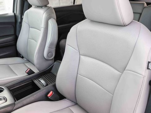 Certified 2023 Honda Passport EX-L image 26