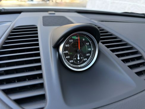 Used 2014 Porsche 911 Carrera 4S image 19