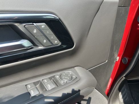 New 2025 Chevrolet Tahoe Premier image 24